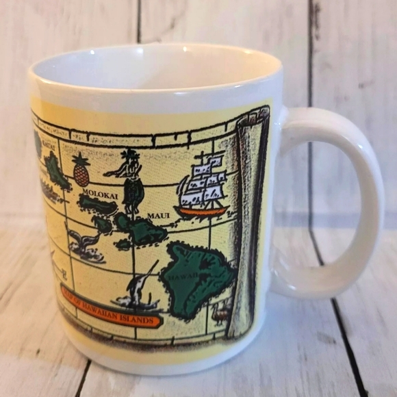 Map Of The Hawaiian Islands: Mug. 1996. Island Heritage. Maui Kauai Oahu Molokai - Picture 1 of 16